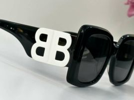 Picture of Burberry Sunglasses _SKUfw49886905fw